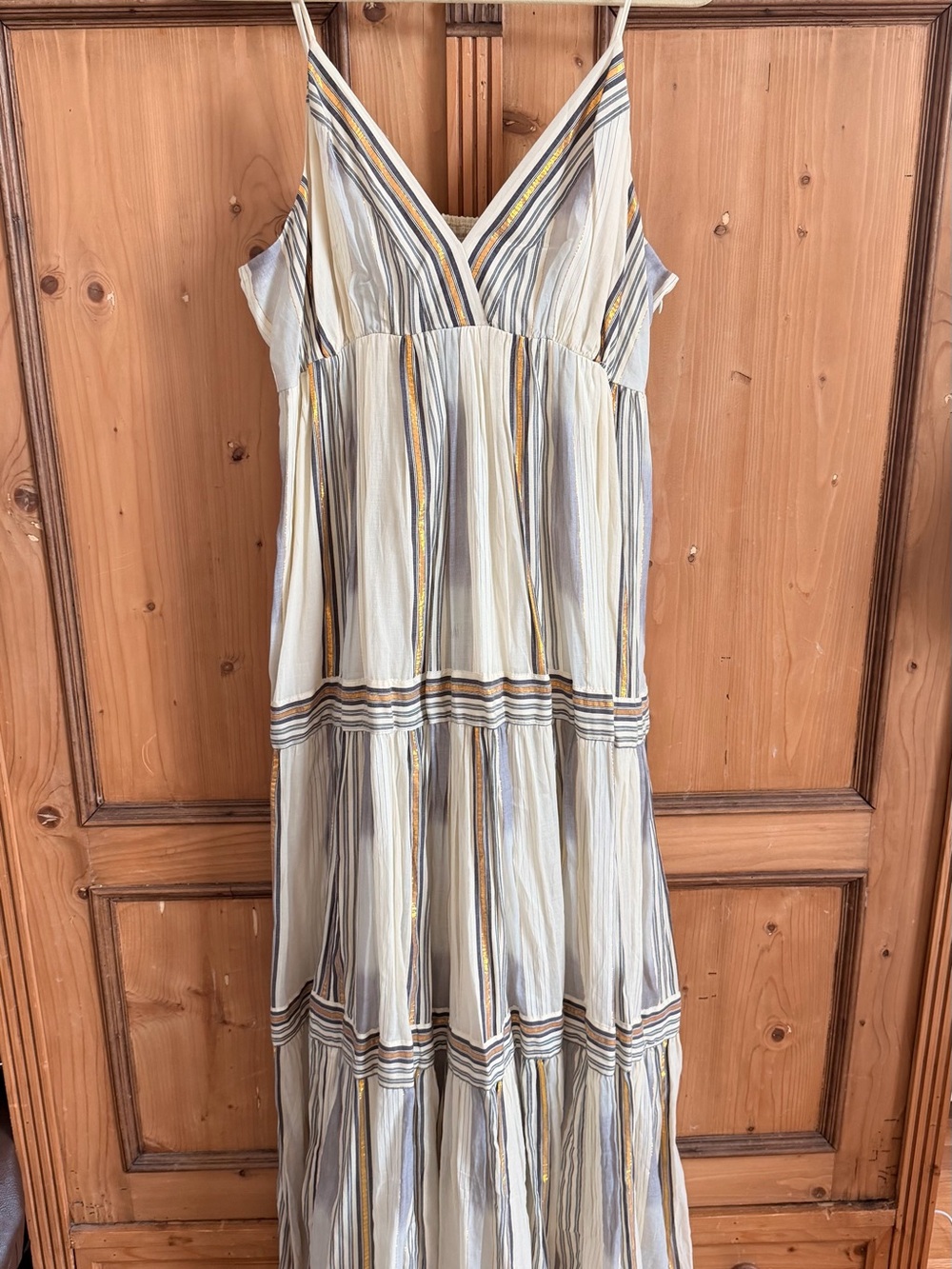 NWOT Banana Republic Striped V-Neck Maxi Dress in Cream, Gray and Gold